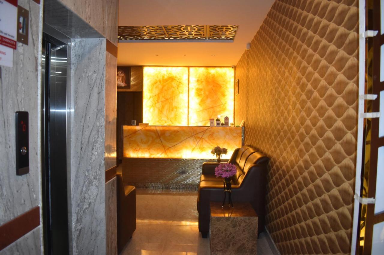 Hotel Ur Comforts Jayanagar Bangalore Exteriör bild