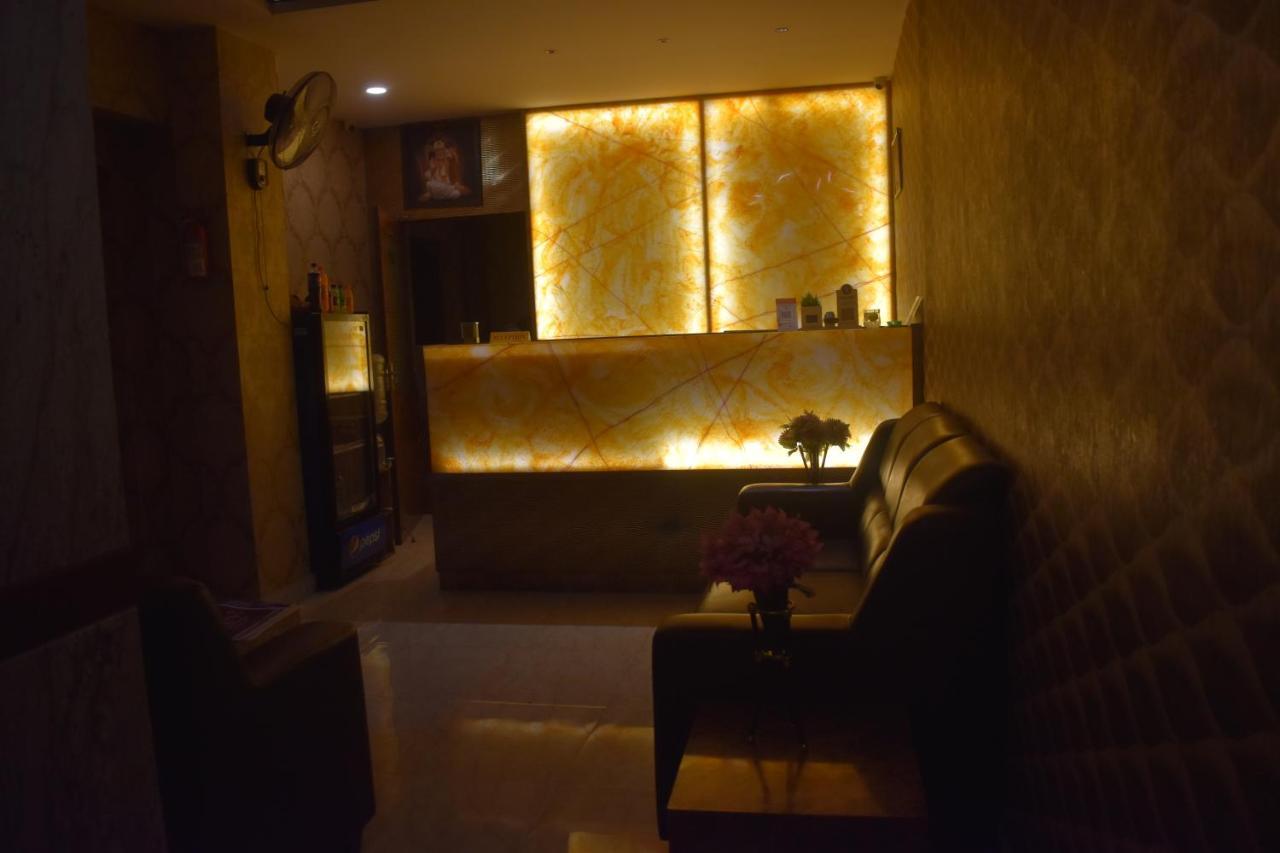 Hotel Ur Comforts Jayanagar Bangalore Exteriör bild
