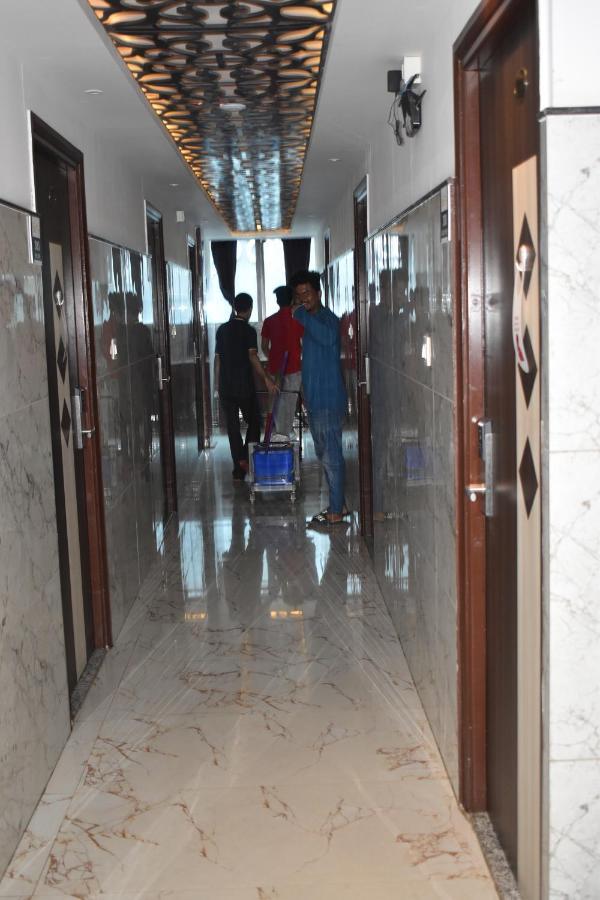 Hotel Ur Comforts Jayanagar Bangalore Exteriör bild